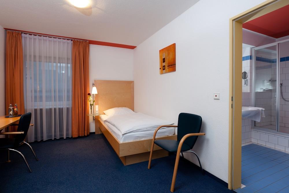 Hotel Elite Карлсруе Екстер'єр фото